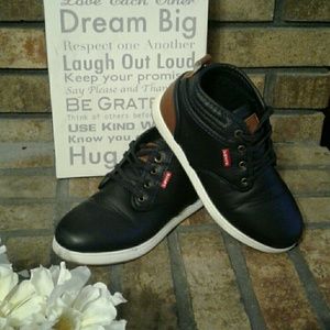Levi Strauss boys boots